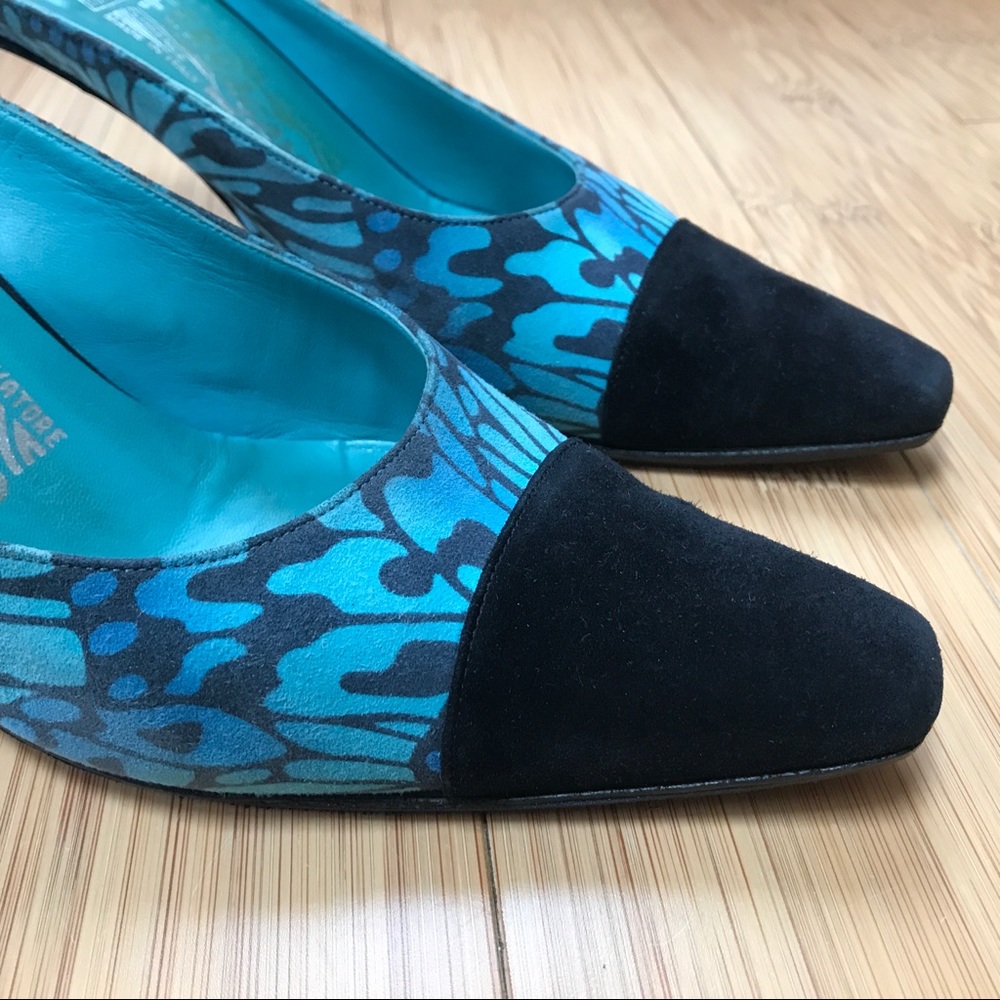 Salvatore Ferragamo Suede Leather Mules Sandals Blue Black Size 7M 🦋 - Picture 5 of 9